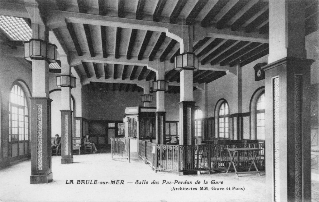 La Baule-sur-Mer - Salle des Pas-Perdus de la Gare (Architectes MM. Grave et Pons)